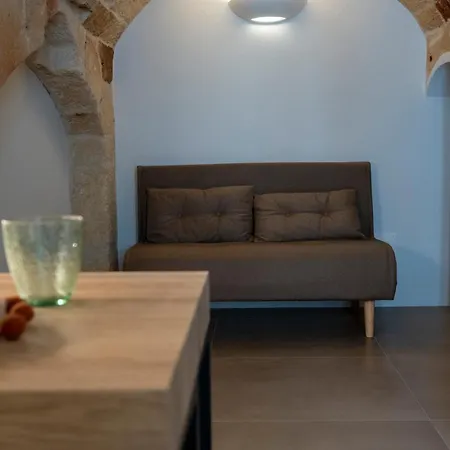 Dimora Negli Archi Holiday home *